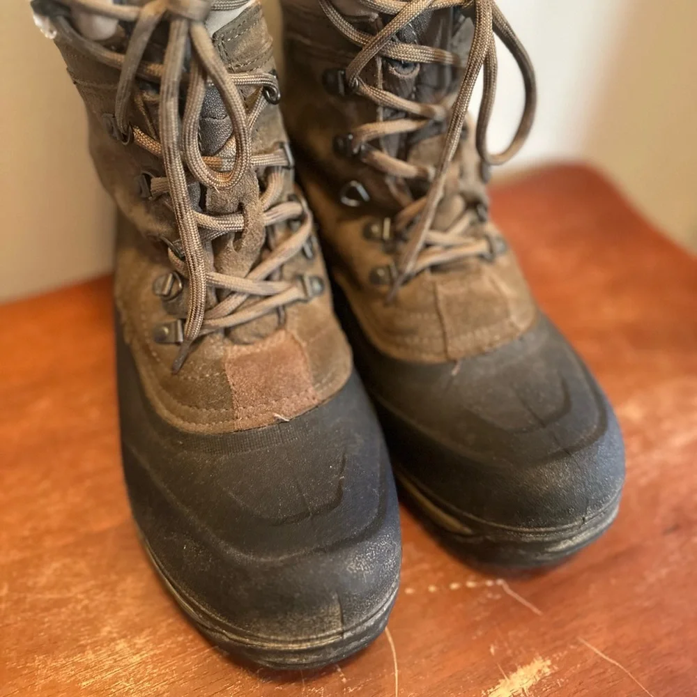 Thermolite Men's Tan and Black Snow Boots